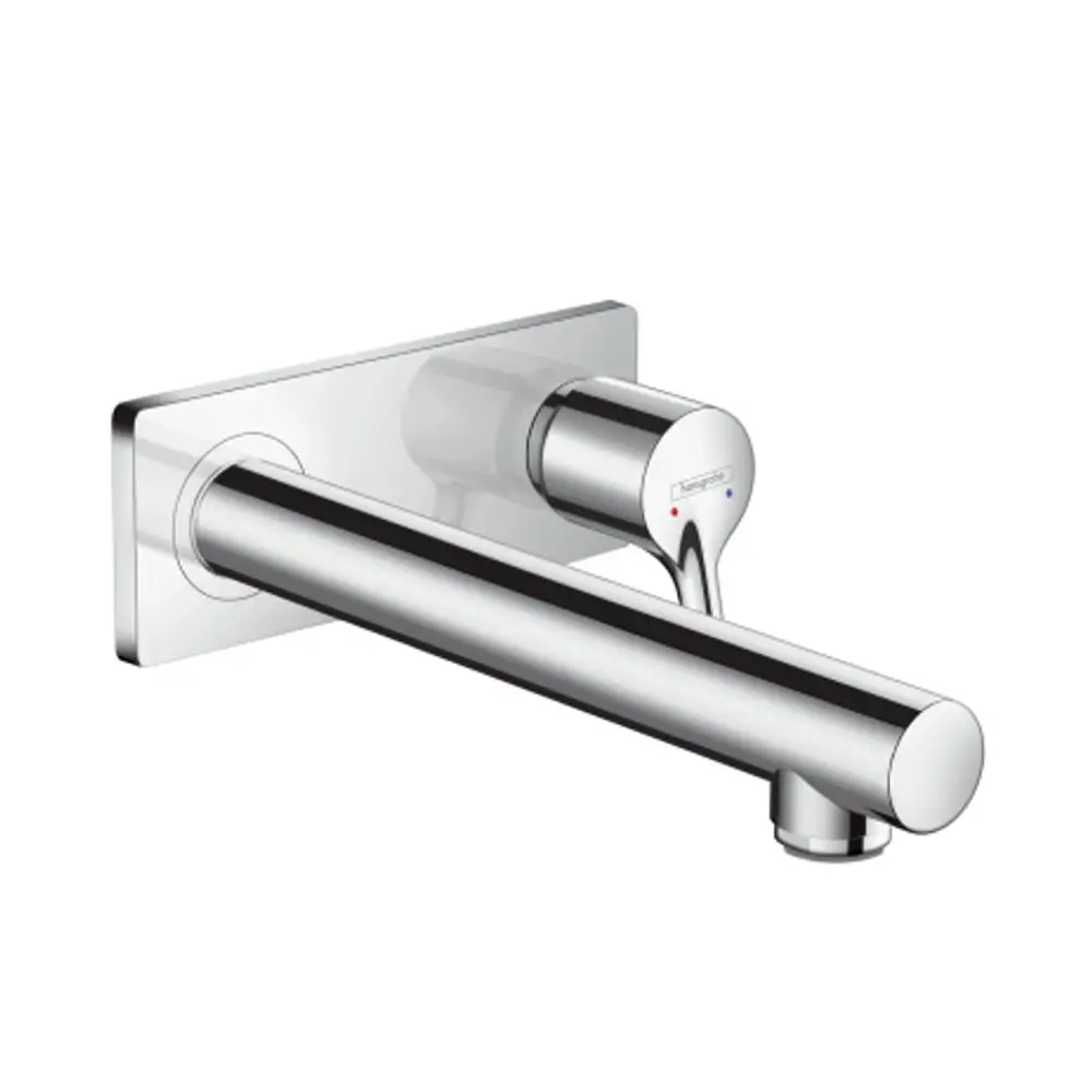 Hansgrohe-Waschtischmischer mit einem langen chromfarbenen Auslauf und einem hebelartigem Bedienknopf zur Regulierung von warmem und kaltem Wasser, für die Wandmontage konzipiert.